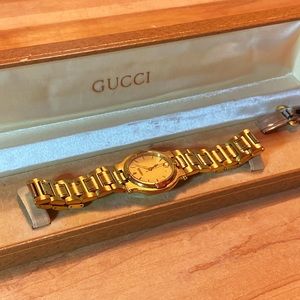 Vintage GUCCI 9200M Quartz Ladies' Watch luxury
